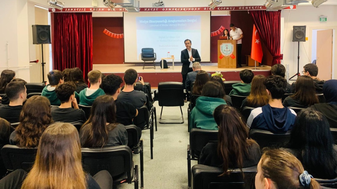 TÜBİTAK Etkinliği - Medya Okuryazarlığı Semineri